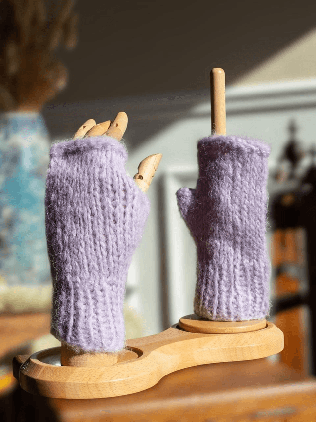 Mitaines lilas pastel  tricotée à la main en alpaga soie et mérinos 