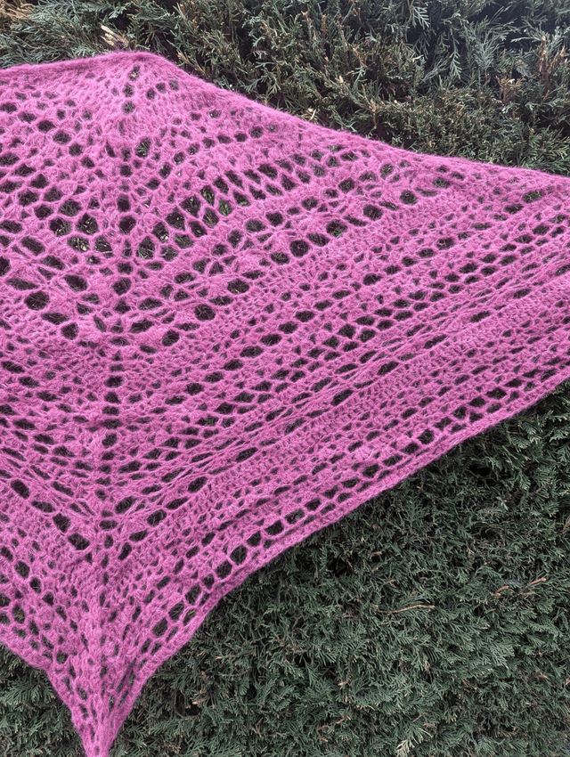 Châle fabriqué en France au crochet Alpaga et soie